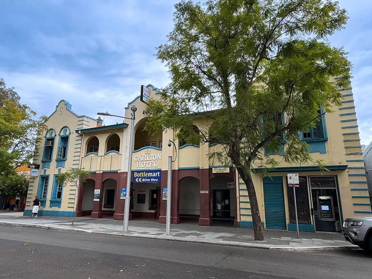 The Carlton Hotel